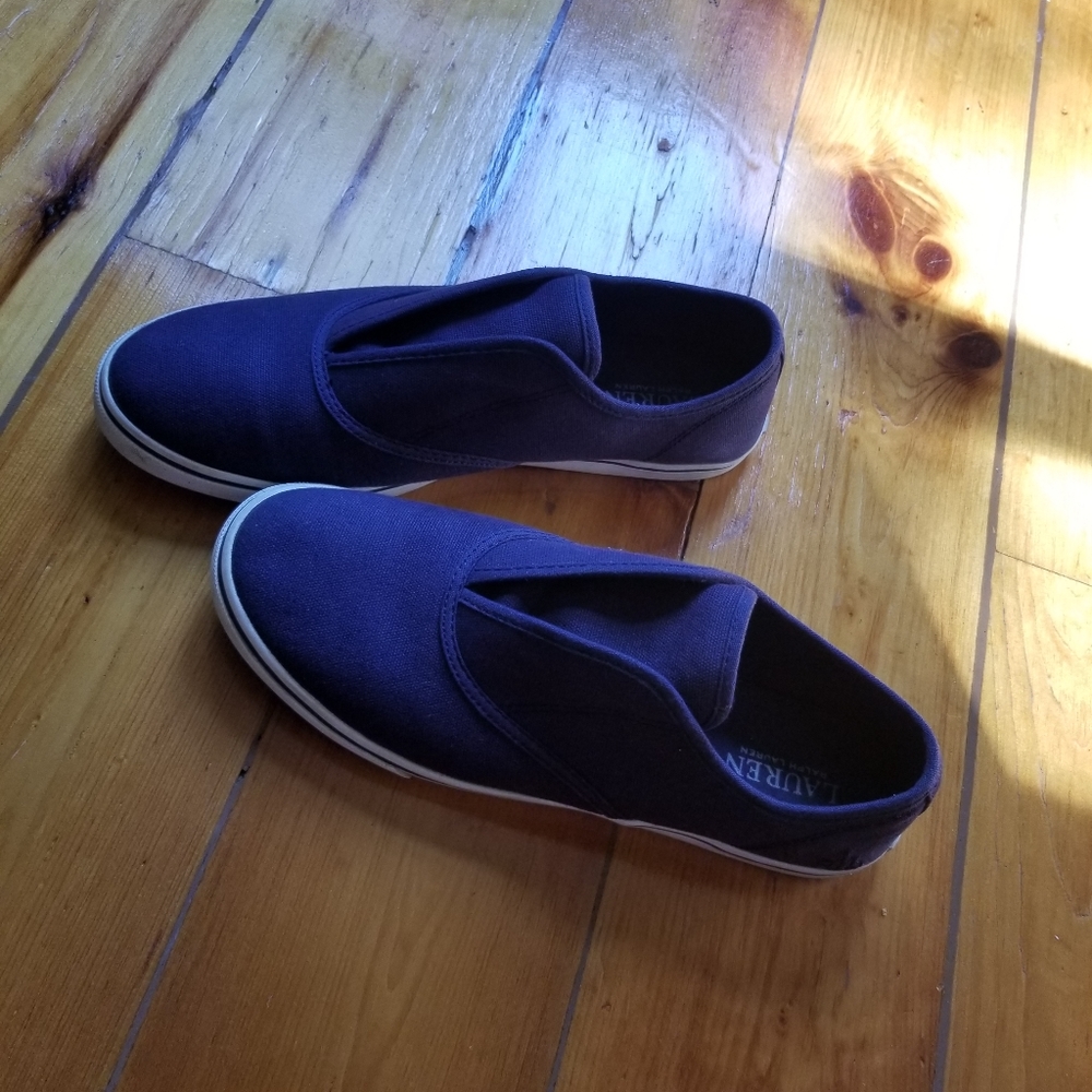 Ralph Lauren canvas shoes. Size 10